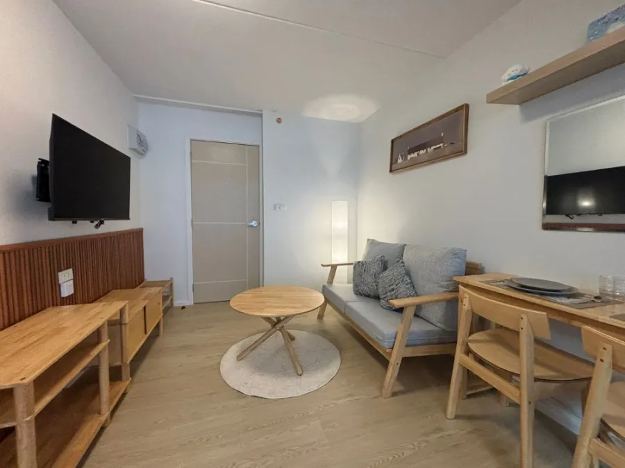 For sale: Mori Condominium, Muang Thong Thani, 4th floor room, swimming pool view, fully decorated, minimalist style, this comfortable place to live,