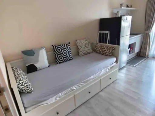 ให้เช่า Plum Condo Central Station ห้องพร้อมอยู่ เฟอร์พร้อม จองเลย images