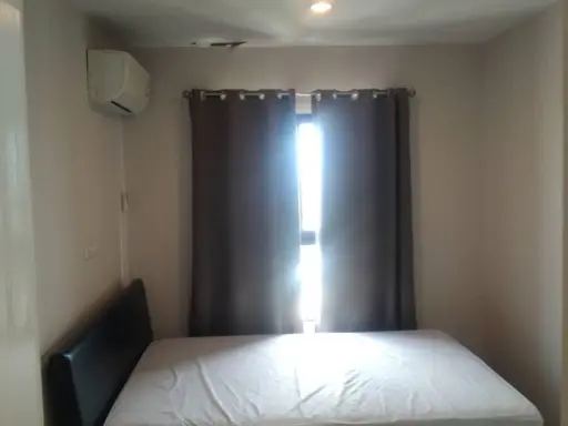For sale: Plum Condo Central Station, 25th floor, comfortable open view, room ready to move in. Just carry one bag and move in.