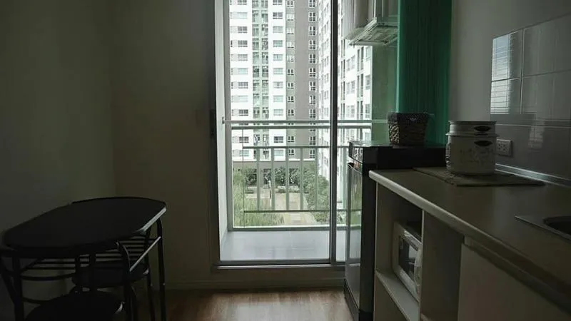 LPN Park Phetkasem98 room for sale, free furniture, north view, pool view Ready to make a profit or move in.