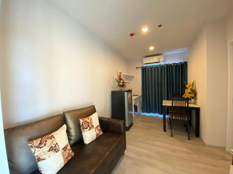For rent พลัมคอนโด เซ็นทรัล สเตชั่น ห้องมุม เป็นส่วนตัวสุดๆ วิวเมืองสวยมาก รีบเลย จองก่อนได้ก่อนน้า