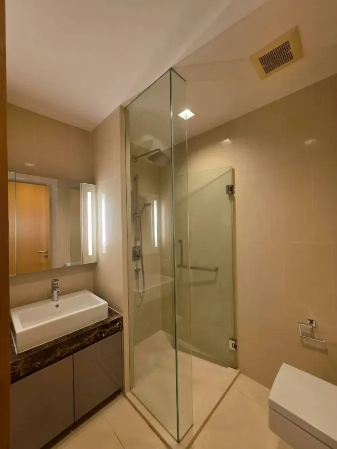 Condo for sale: Hyde Sukhumvit 13. High-quality condo, great unit, very livable. Buy now!!