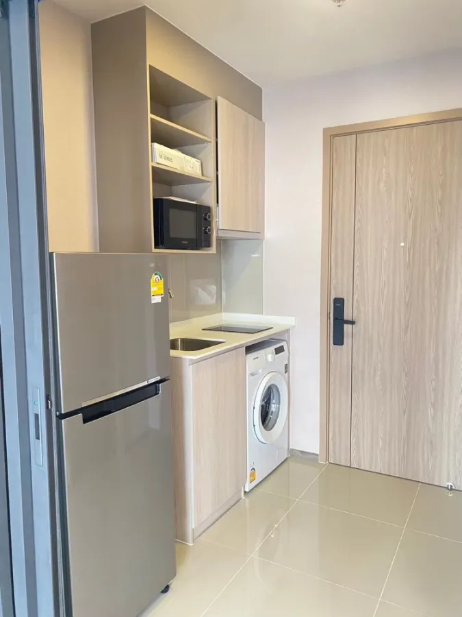 Condo for rent at Nia by Sansiri. Ready to move in, fully furnished with appliances. Just bring your personal belongings! Don't miss this opportunity.