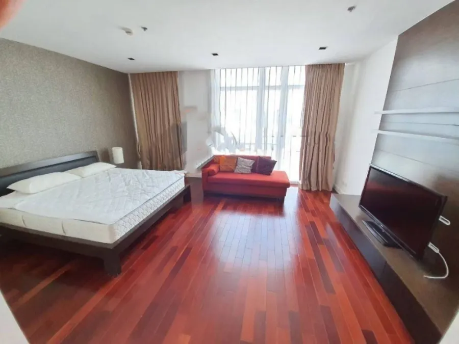 ให้เช่า!! คอนโด แอทธินี เรสซิเด้นซ์ ห้องสวย ขนาด 3 ห้องนอน กว้างขวาง พร้อมเข้าอยู่ ห้ามพลาด!!