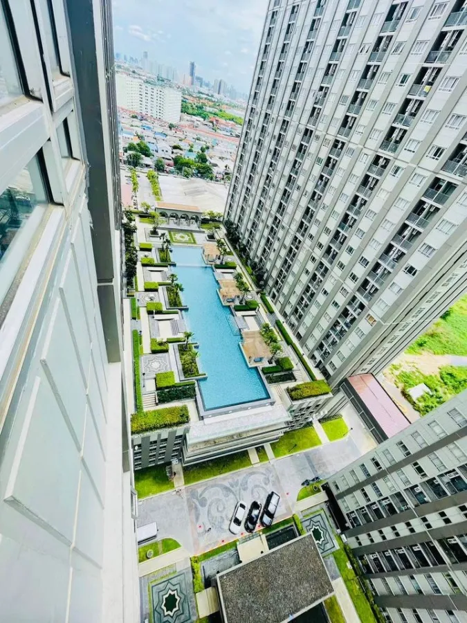 Condo for rent, Manor Sanambinnam, good price, million-dollar view, it really exists. If you're late, you'll miss it.