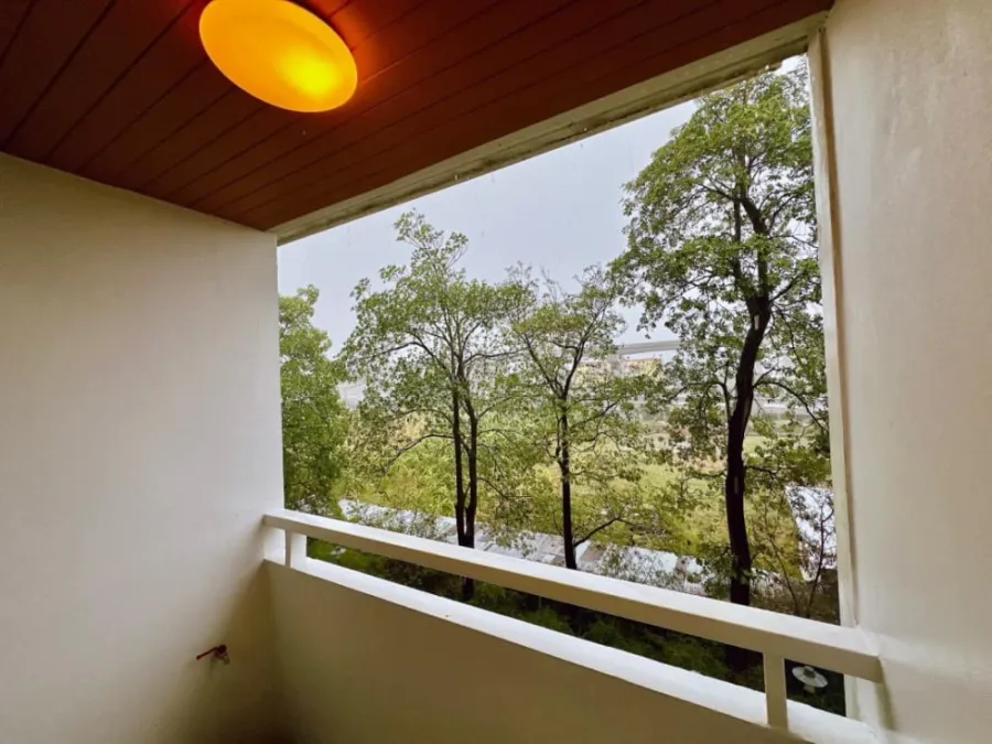 Condo for rent, Prima Srinakarin, spacious room. Separate rooms into sections. With a natural view, book now.