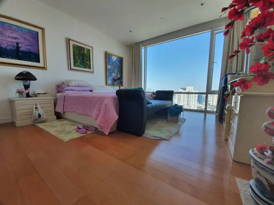ขาย คอนโด ฟูลเลอตัน สุขุมวิท Penthouse สุดหรู ใจกลางเมือง วิวสวย พร้อมอยู่ รีบจองก่อนหลุด!!