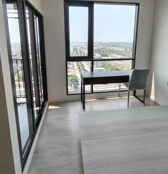 For rent, Modiz Lawn Rangsit, 14th floor, high floor, good view, new room, very nice, hurry to book before it's out of hand.