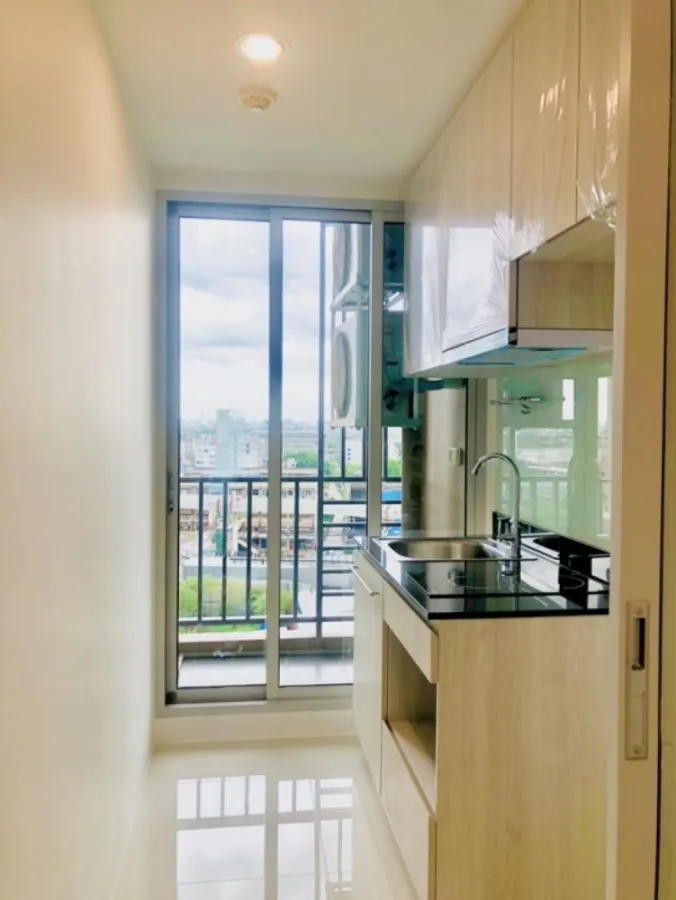 Condo for sale, rent, Niche Mono Chaengwattana, separate room, ready to move in. Convenient, all in one place. You must make a reservation.