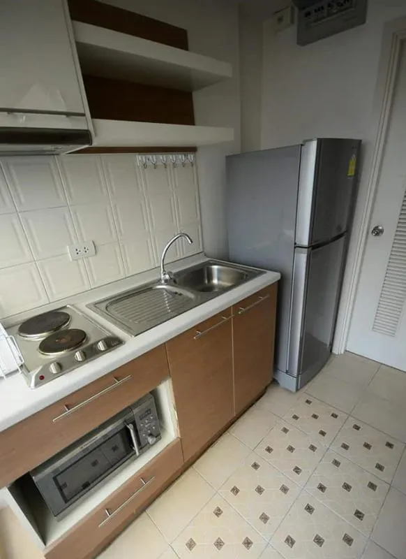 Rent Ivy Ratchada, fully furnished, beautiful room, good view.