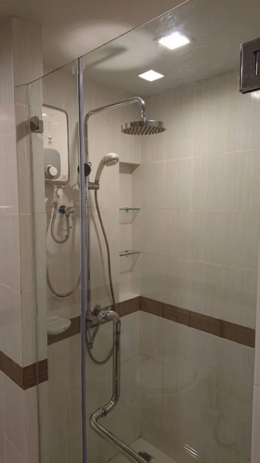 Condo for rent: Casa Condo-Asoke Dindaeng, spacious room, fully furnished, beautiful decoration, very good view. If interested, hurry before you miss it.