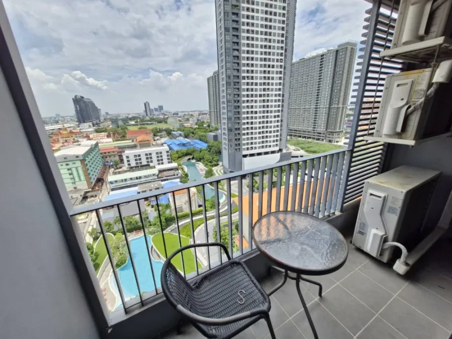 Condo for rent: IDEO O2, large room, comfortable living, 14th floor, pool view, convenient, complete in one place. Don't miss it, you'll regret it.