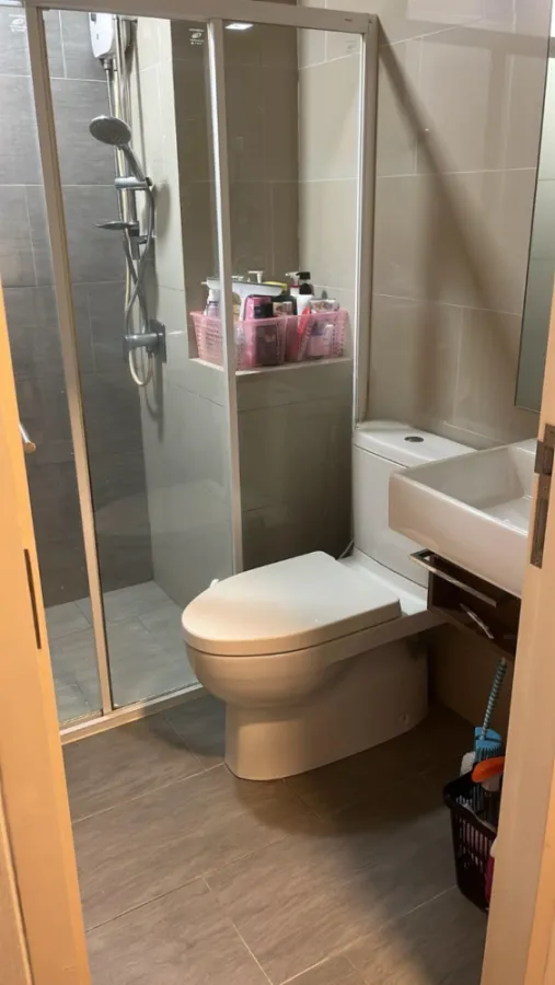For rent, Modiz Station, beautiful room, fully furnished. and electrical appliances ready to use You can move in immediately, reserve now.