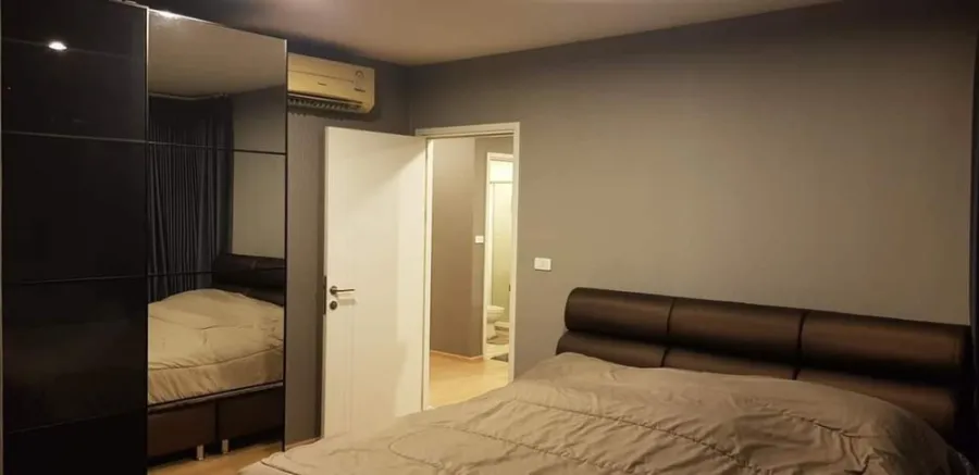 Quick sale!! Condo The Base Chaengwattana, 2 bedrooms, 1 bathroom, size 50 sq.m., 16th floor, panoramic view of the master bedroom.