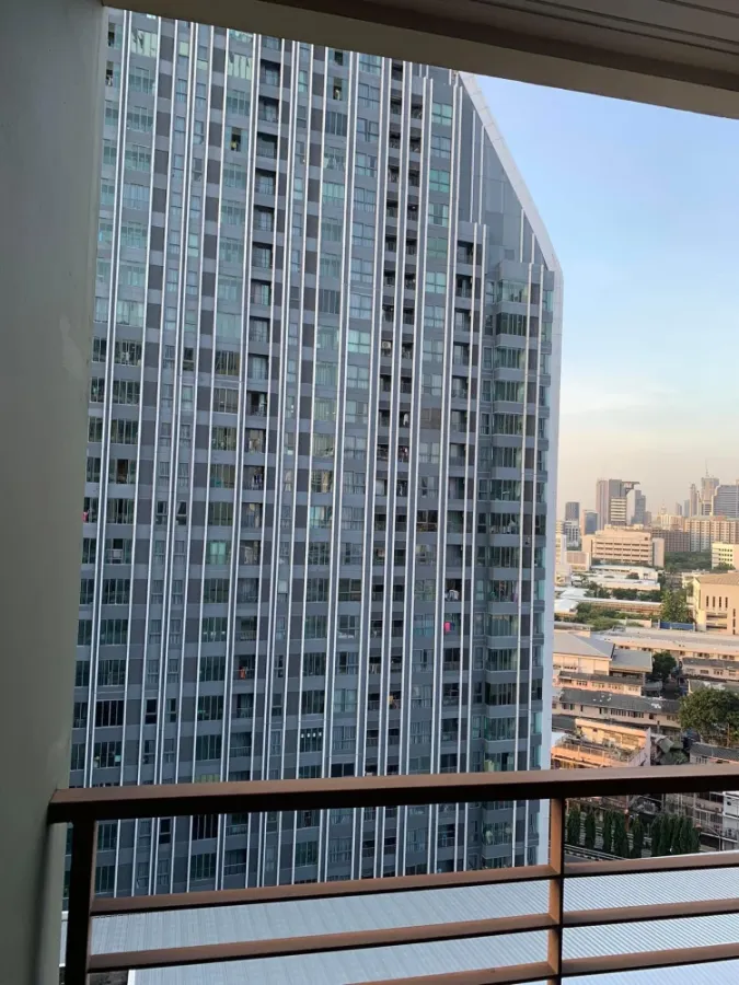 For rent!! Condo Wish @ Samyan, 17th floor, beautiful view of the city, beautiful room, ready to move in, hurry up and book now!!