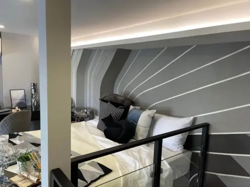 Condo down payment for sale: Origin Plug & Play Nonthaburi Station 1 BEDROOM PLUS DUO SPACE. Hurry and buy now.