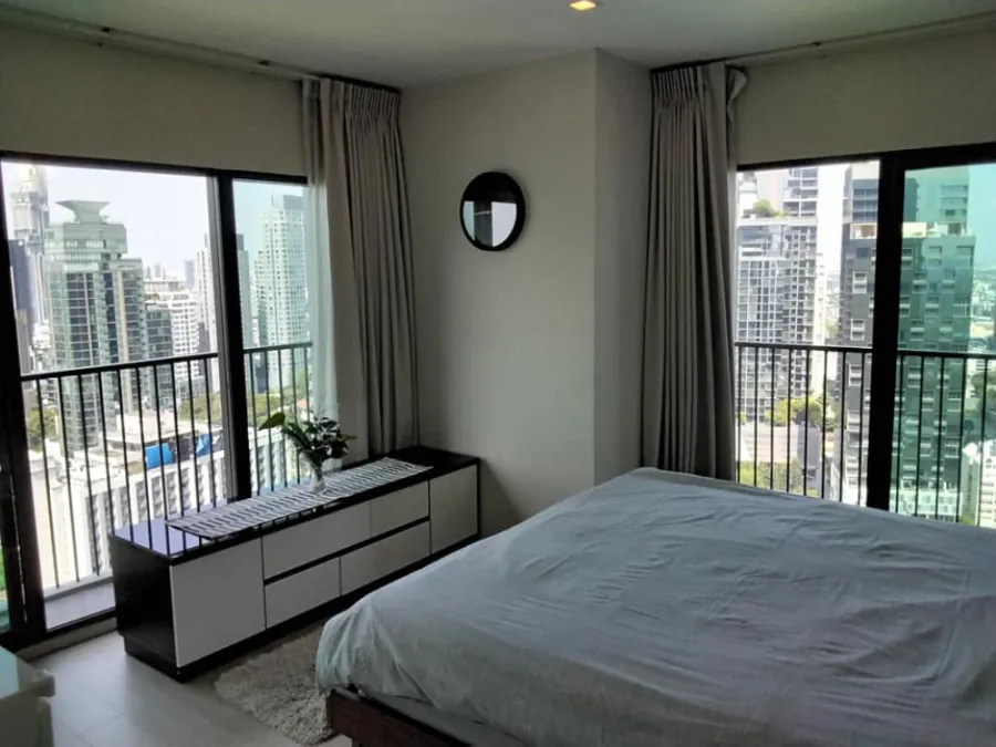 ขาย / ให้เช่า คอนโด โนเบิล รีมิกซ์ สุขุมวิท 36 ชั้นสูง ห้องมุม วิว3ด้าน ใกล้รถไฟฟ้า เฟอร์ครบ