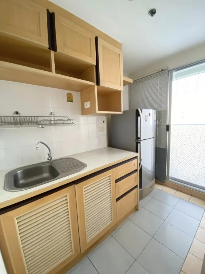 Condo for sale, Lumpini Ville Ramkhamhaeng 44, 1 bedroom, 1 bathroom, furniture + appliances, complete with built-ins. Reserve now.
