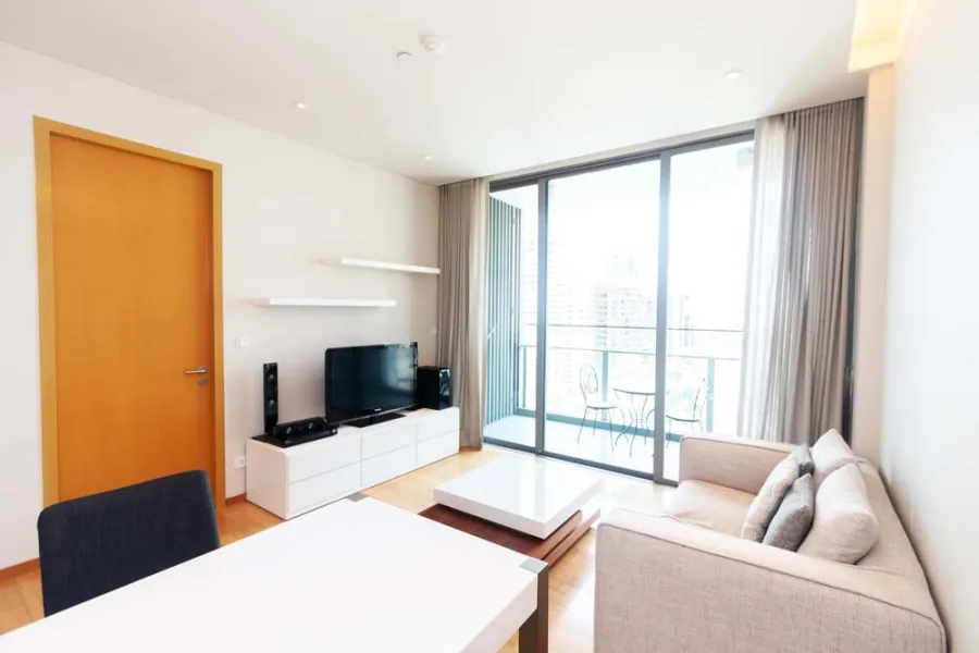 Sell, rent, Aqua Sukhumvit 49, 14th floor, fully furnished, modern style, say that it is very nice, hurry up and book now.