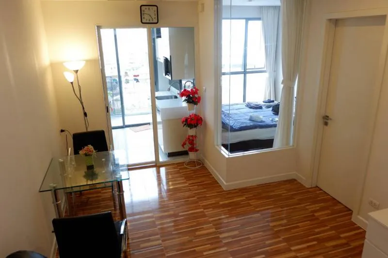Condo for rent / sale, The Room Sukhumvit 62, beautiful room, very tightly decorated, close to the sky train, golden location, do not miss it.