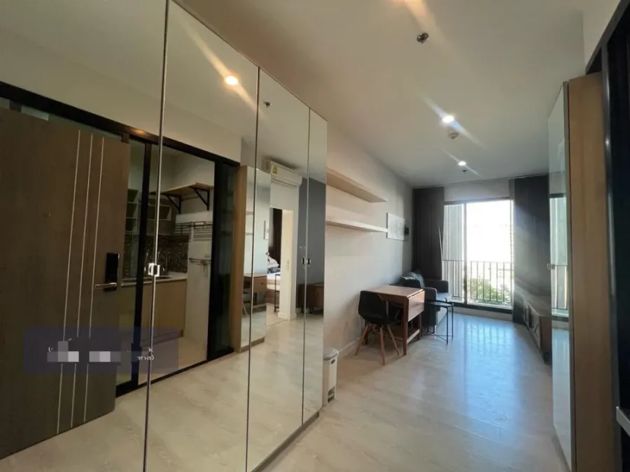 For rent: The Niche Pride Thonglor, ready to move in, fully equipped with amenities. Come and reserve now, don't miss out!
