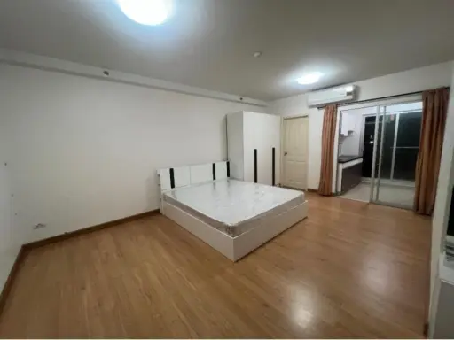 Condo for sale Supalai Veranda Ratchavibha-Prachachuen, studio room, 19th floor, not too expensive, I must say you must hurry to reserve.