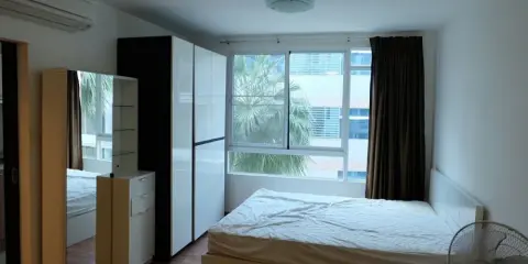 Sale Ivy Ratchada Condominium ห้องสตูดิโอ ครัวแยก เฟอร์นิเจอร์ครบ เครื่องใช้ไฟฟ้าพร้อมอยู่ จองเลยจ้า