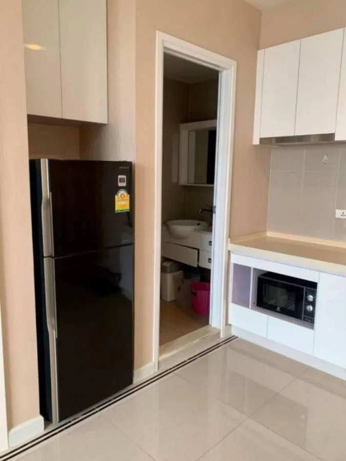 Condo for rent at T.C. Green, high floor, high view, fully furnished, ready to move in. You can't miss it. Hurry up to reserve.