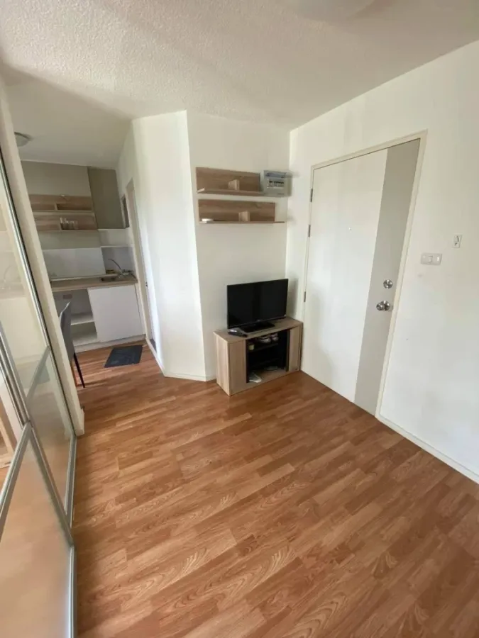 For sale: Lumpini Ville On Nut - Lat Krabang 2, size 21 sq m., Building B, 4th floor, clean, airy room, very beautiful condition, book first, get it f