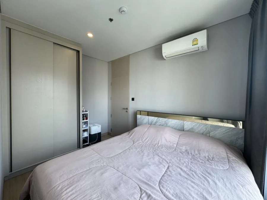 ขาย คอนโดลุมพินี เพชรบุรี-มักกะสัน ห้อง 40.5 ตรม. ชั้น 30 วิวเมือง พร้อมเฟอร์นิเจอร์ จองด่วน