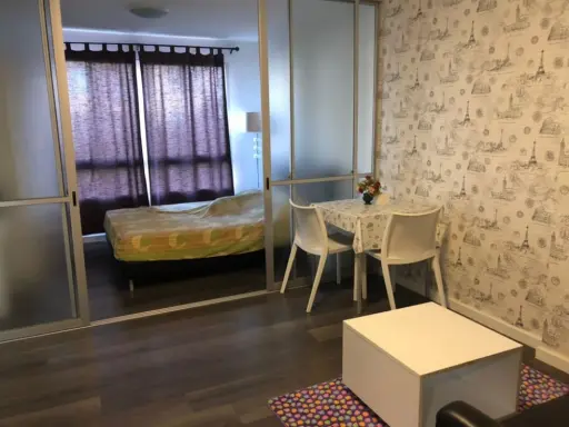 ขาย D Condo Campus Rangsit ห้องสวย ติดวอลเปเปอร์แจ่มๆ แถมได้วิวสวนและสระ ดีแบบนี้ไม่จองไม่ ไม่ได้น้า