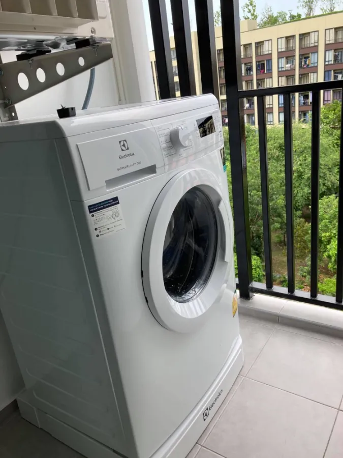 Condo Reach Phahol Yothin 52 for rent วิวโล่งสวนสวย ห้องใหม่ น่าอยู่สุดๆ จองเลย ห้ามพลาด