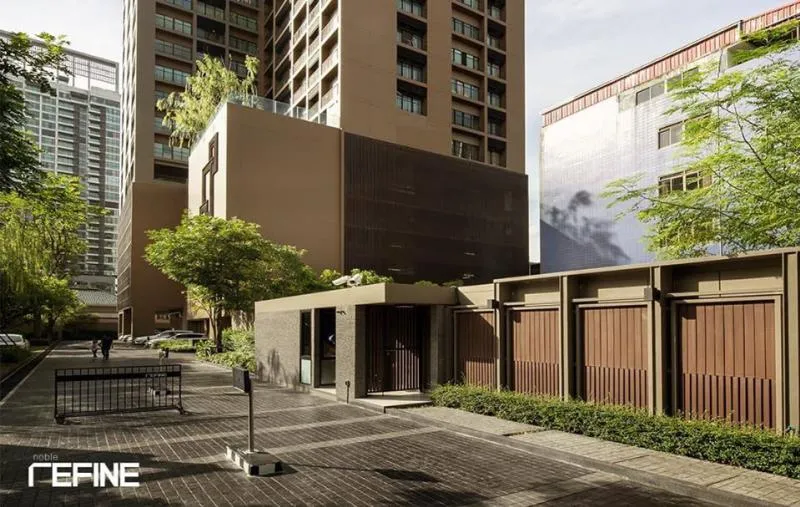 Rent / sell Noble Refine Condo, top floor, very new room, beautiful decoration, good view, no block