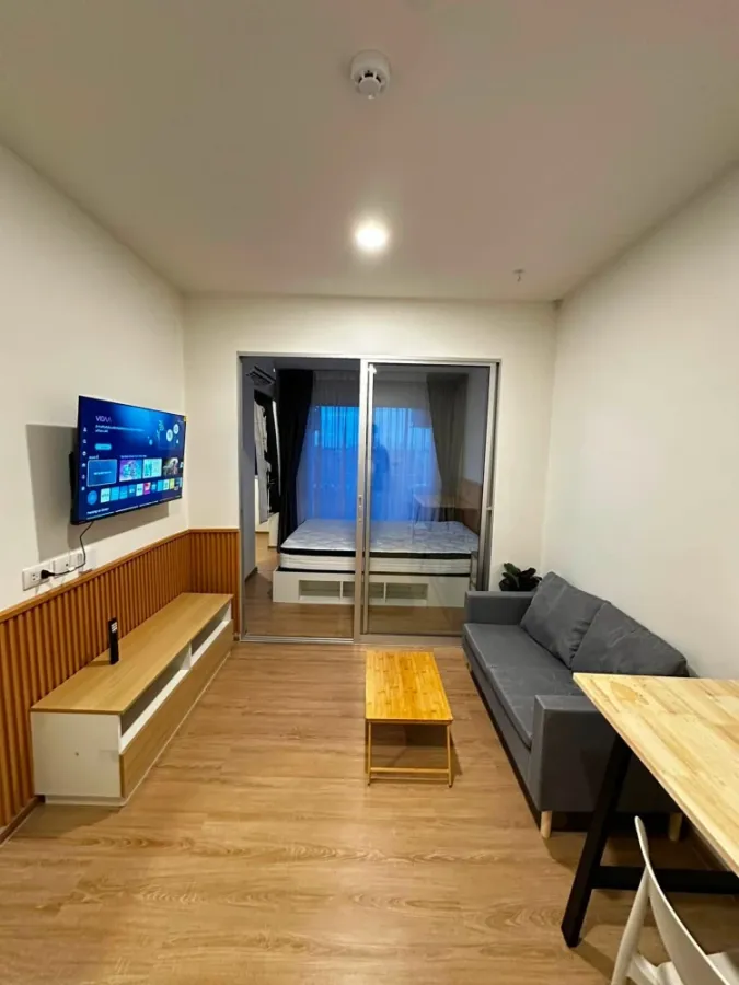Condo for rent, Sena Eco Town Rangsit Station. Nice room, fully furnished. Just bring your belongings and move in!