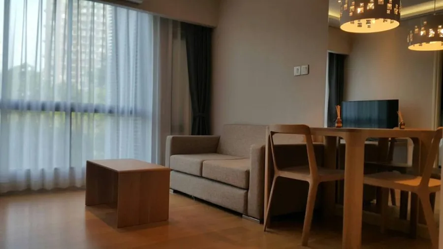 For rent / sale TidyDeluxe Sukhumvit 34, fully furnished. with electrical appliances Great value, book now.