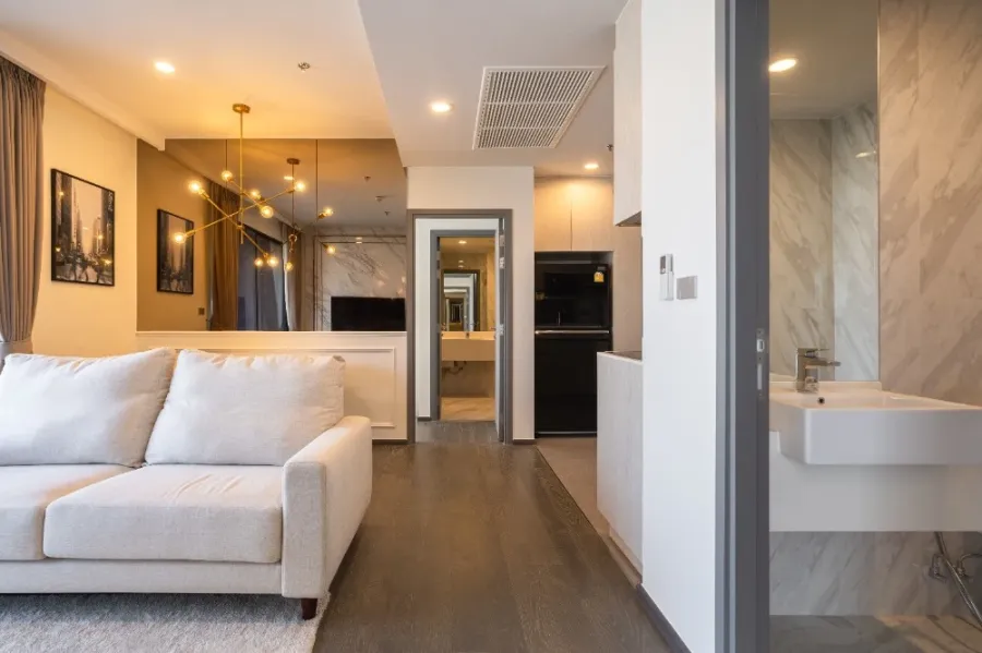 For sale or rent: COCO PARC, corner room with privacy, plenty of usable space, elegantly decorated, looks expensive, fully furnished, don't miss out!