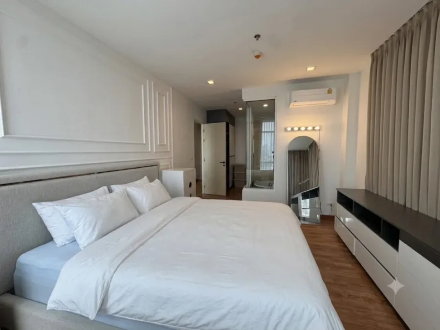 For rent: The Coast Bangkok, 24th floor. A lovely, fully furnished unit. Book now!