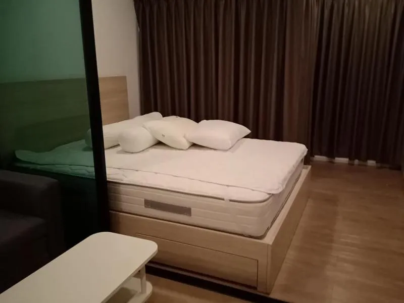 Wynn Condo Ladprao Chockchai 4 ห้องเพิ่งว่างสดๆ ผ่านทำความสะอาดอย่างดี เฟอร์ครบพร้อมอยู่