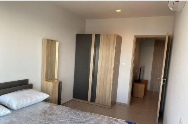 ให้เช่า ไลฟ์ สาทร เซียร์รา 1 ห้องนอน 1 ห้องน้ำ เฟอร์นิเจอร์และเครื่องใช้ไฟฟ้าครบ ราคาดี จองเลยจ้า
