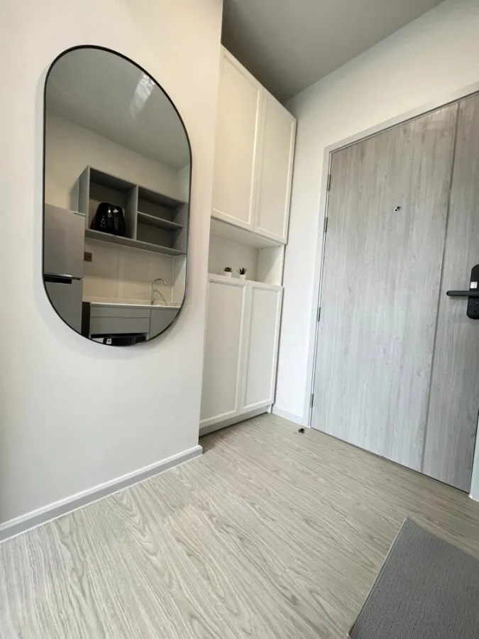 For rent: Cave Pop Salaya, glass-partitioned room with train view and amenities. Hurry and book now!