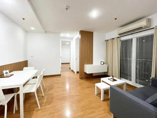 For sale, for rent, The Parkland Grand Asoke-Phetchaburi, 2 bedrooms, spacious room, fully furnished, ready to move in.