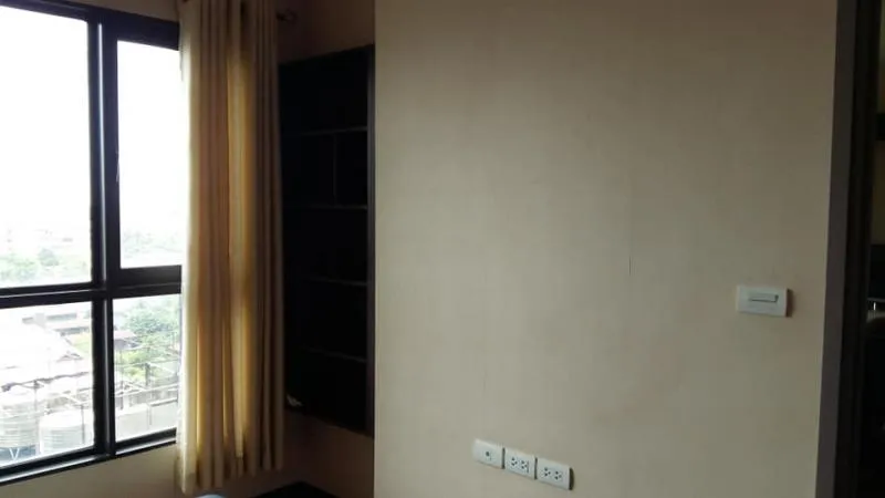Hot Price Condo Teal Sathorn-Taksin for rent, spacious room, full of activities. At a friendly price, hurry up to reserve.