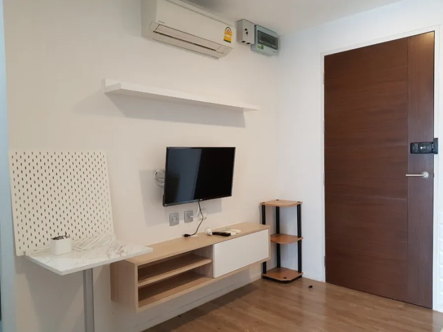 Rent / sell Episod Phahon-Saphan Mai, 8th floor, beautiful view, clear, no block, fully furnished, ready to move in. Book now, don't wait.