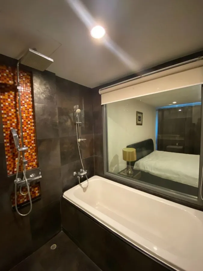 ให้เช่า Voque Sukhumvit 31 ชั้น 3 ห้องกว้าง พื้นที่ใช้สอยเพียบ ตกแต่งครบครัน เตียงใหญ่นอนสบาย จองเลย