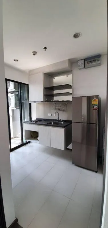 Urgent sale, The Base Park West Condo, 1 bedroom, 1 bath, fully furnished room, fully furnished, cheap