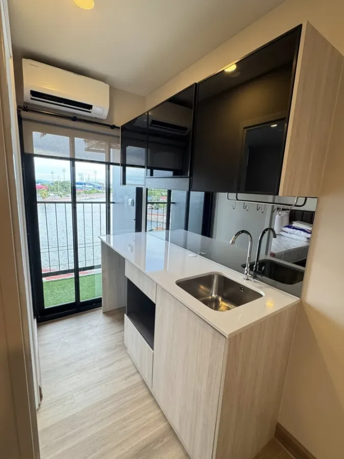 For rent: The Indeed Condo Amata, 5th floor, pool view, fully furnished, ready to move in, reserve now, hurry!