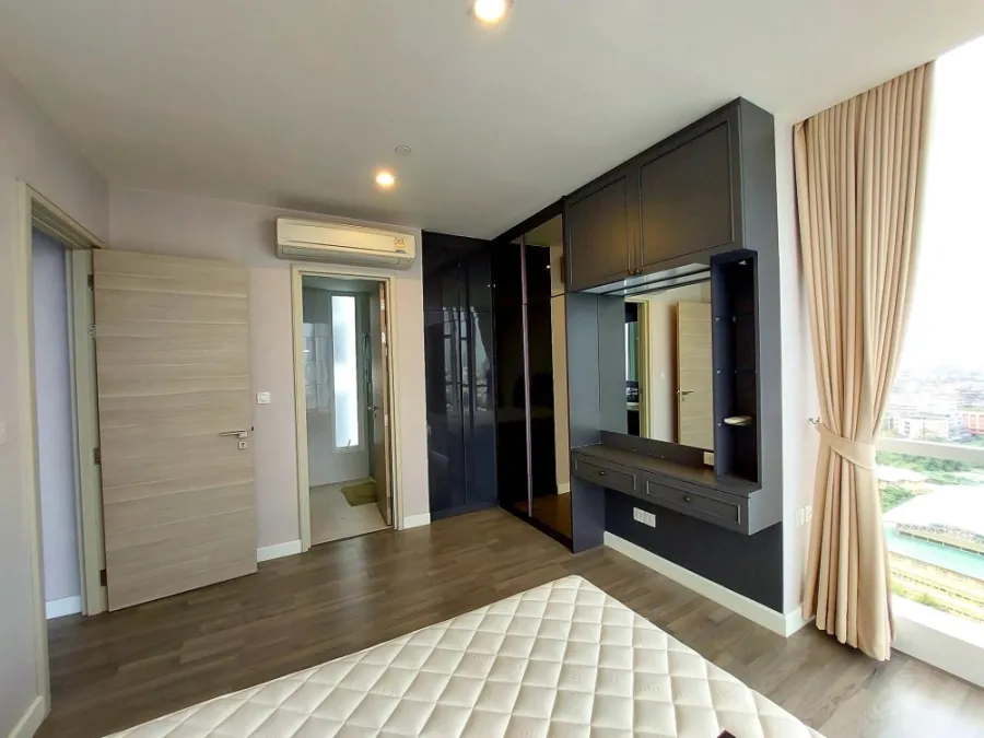 ให้เช่า The room Sathorn-TanonPun ชั้นสูง วิวสุดแจ่ม คอนโดหรูหรา สิ่งอำนวยความสะดวกสุดปัง จองเลย