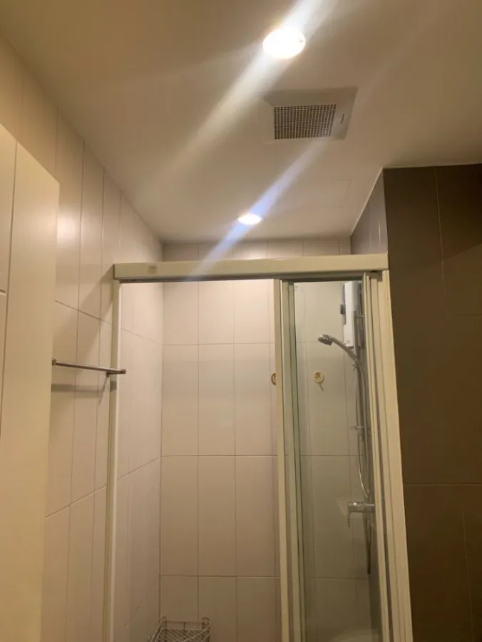 Condo for rent, Centric Huai Khwang Station, nice room, fully furnished, great price, if you don't book, you're seriously missing out.
