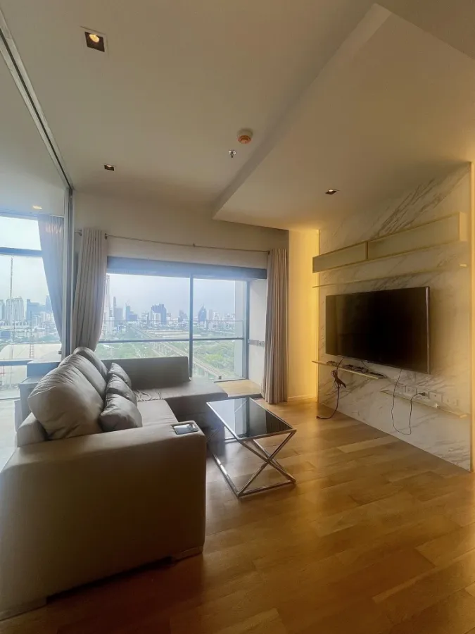 For rent: Circle 2 Living Prototype, 21st floor, unblocked view, fully furnished room, nice to live in, book now, hurry!