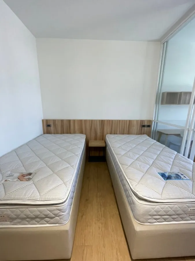 For rent Triple Y Residence ห้องบิ้วอิน สวยน่าอยู่ โทนสีไม้ ดูอบอุ่นและเป็นเอกลักษณ์ เฟอร์ครบ ด่วนนๆ